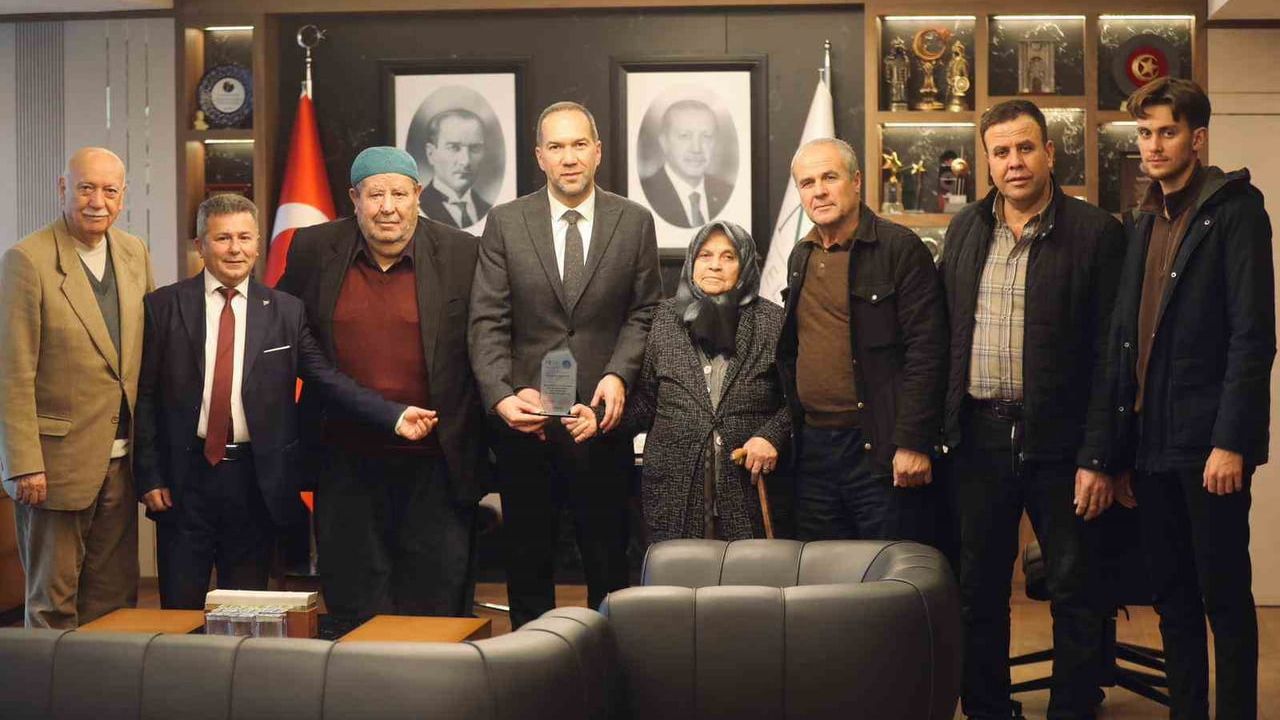 Niğde İmam Hatip Merkez Camii'ne Büyük Bağış Yapıldı