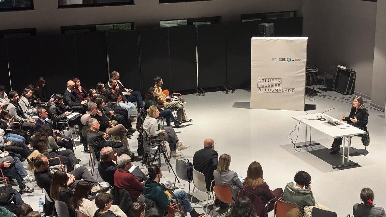 Nilüfer Felsefe Buluşmaları'nda Politika ve Şiddet İncelendi
