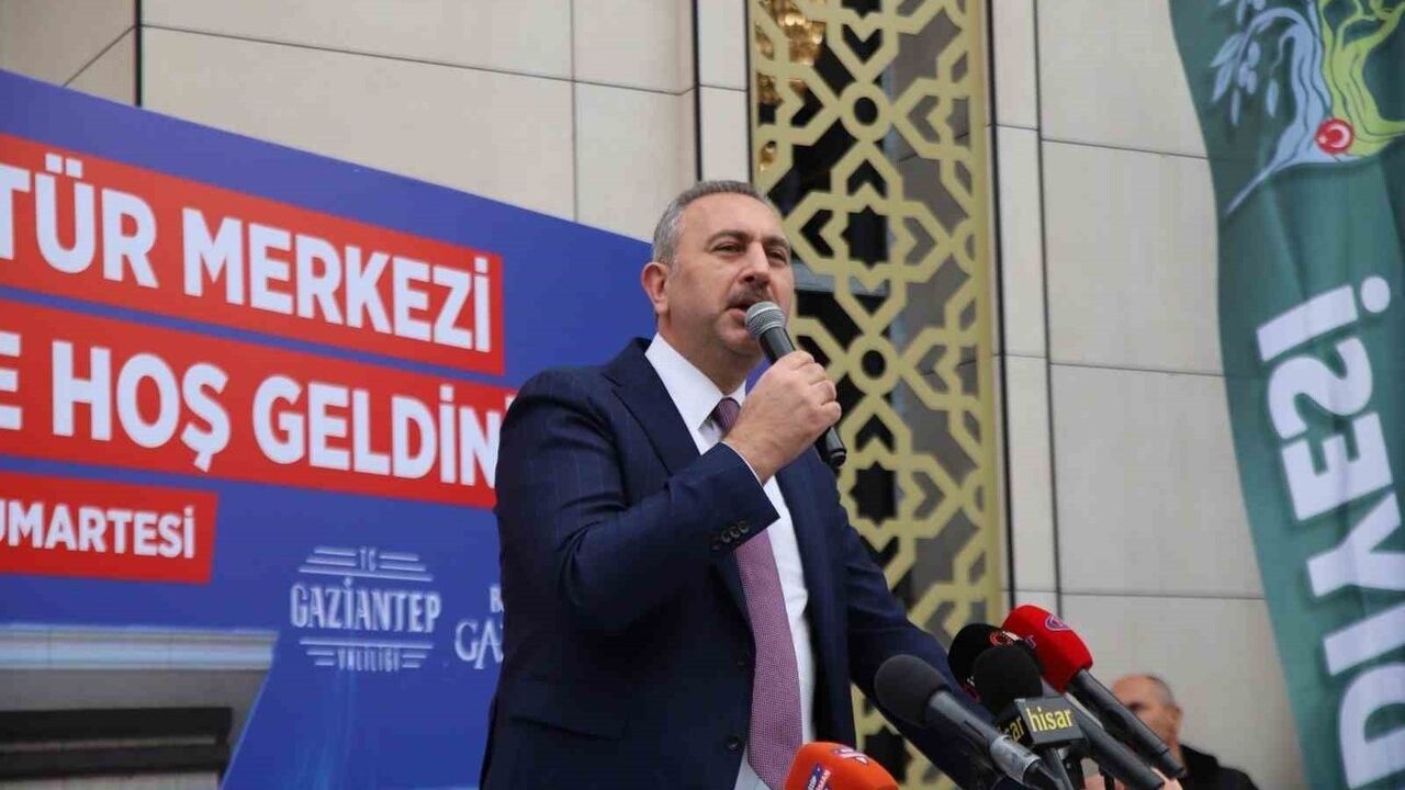 Nizip'te Yeni Kültür Merkezi Açıldı