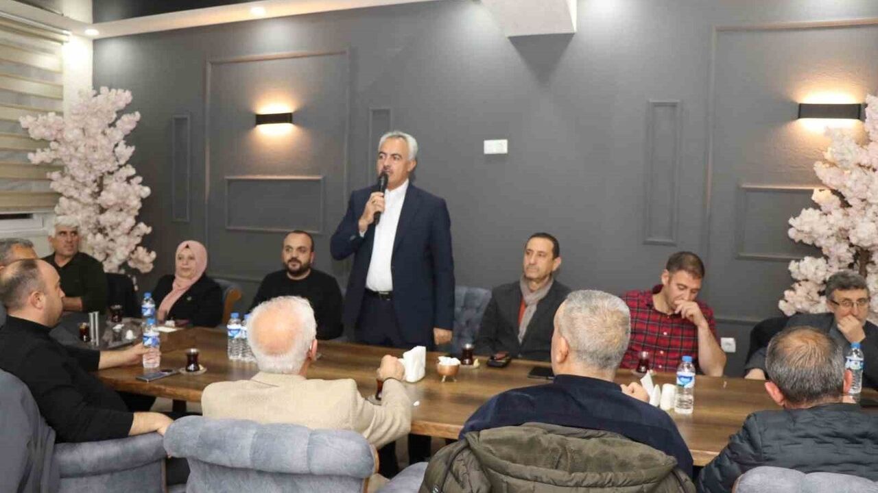 Oltu'da 25 Mart Spor Kulübü İçin İçten Destek