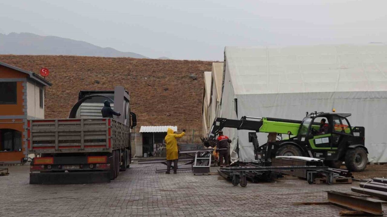 Oltu Organize Sanayi Bölgesi'nde Yatırım Hamleleri