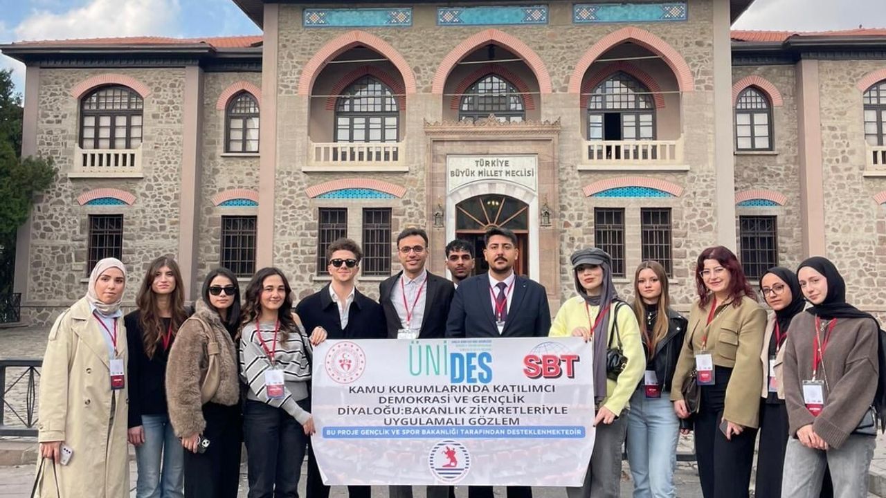 OMÜ Siyaset Bilimi Topluluğu TBMM'de Deneyim Kazandı