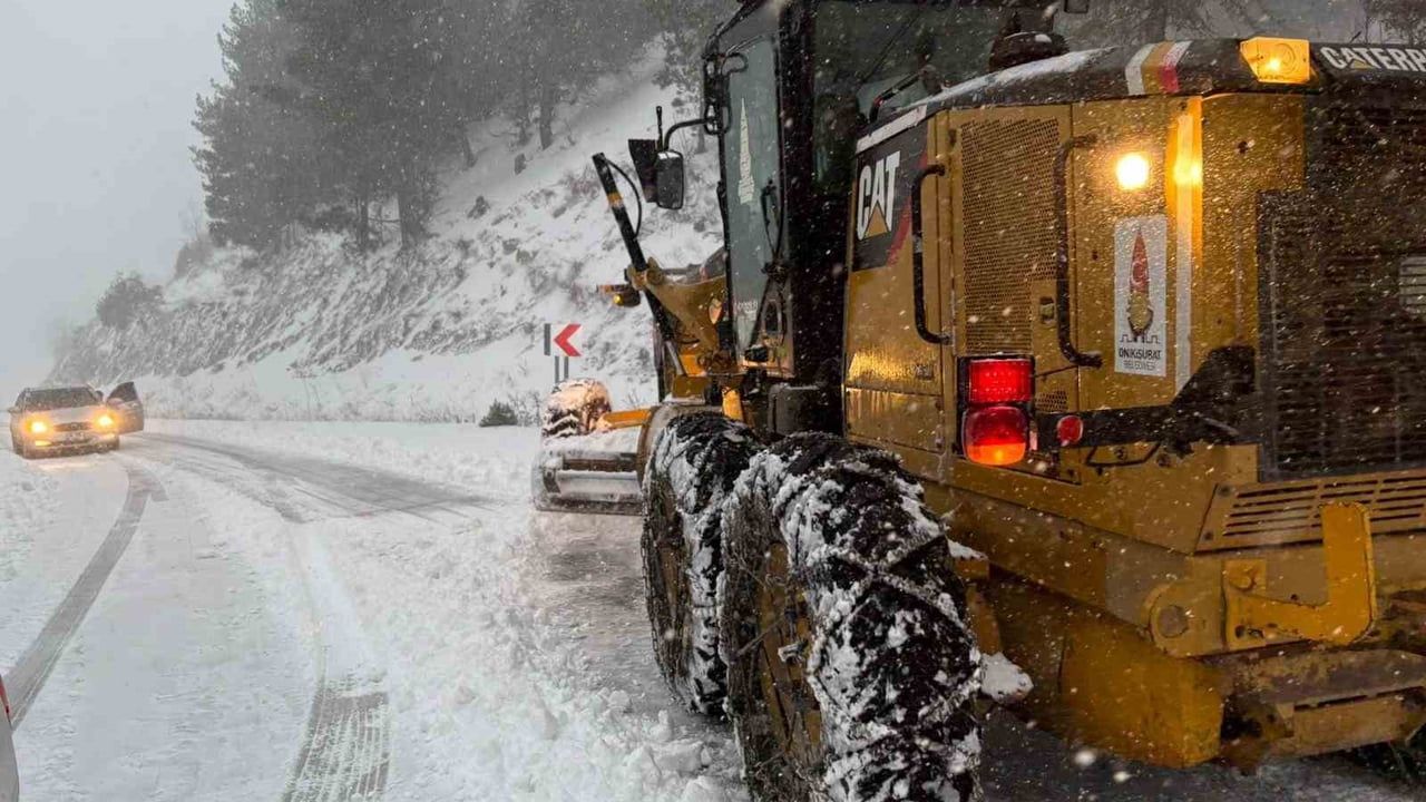Onikişubat Belediyesi Kış Koşullarında Aktif Mücadele