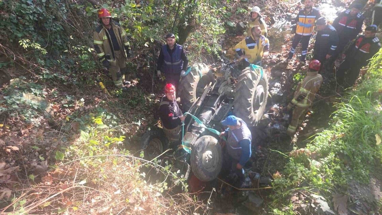Orhangazi'de Traktör Kazası: Yaşlı Adam Kurtarıldı