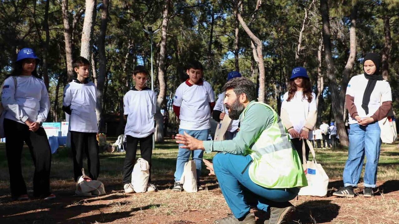 Orman Ekosisteminde Atıkların Tehlikesi: Eğitici Bir Etkinlik