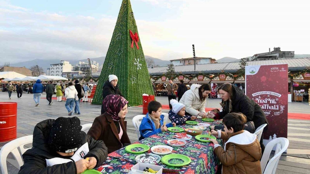 Osmangazi Meydanı'nda Yeni Yıl Coşkusu