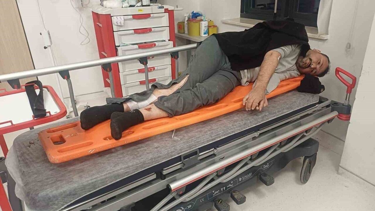 Osmaniye'de Çöp Kamyonu ile Otomobil Çarpıştı