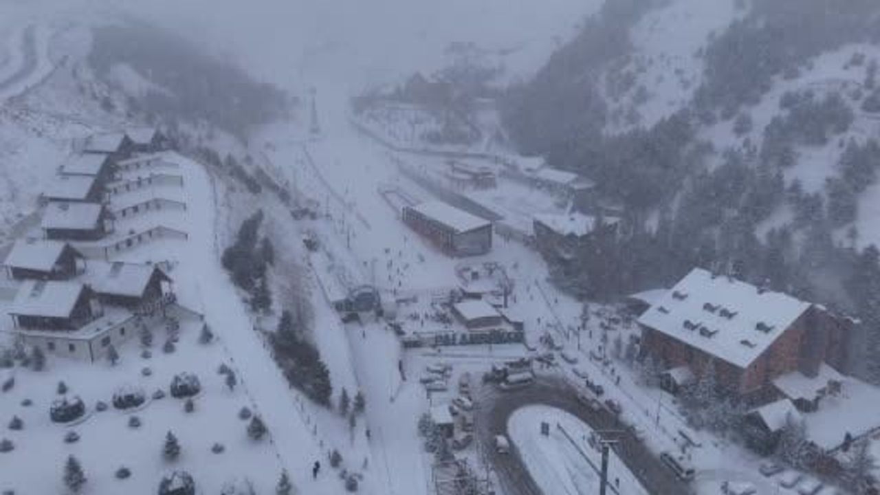 Palandöken Kayak Merkezi'nde Yılbaşı Coşkusu