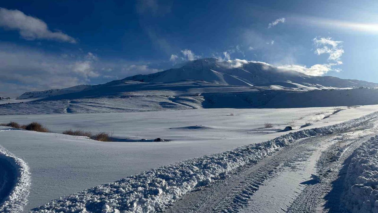 Patnos'ta Karla Mücadele Çalışmaları Devam Ediyor