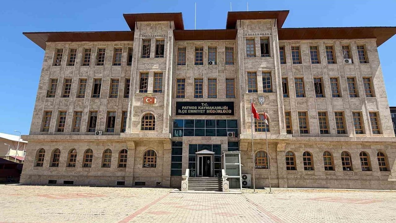 Patnos'ta Yeni Yıl Kutlamaları için Güvenlik Önlemleri Artırıldı