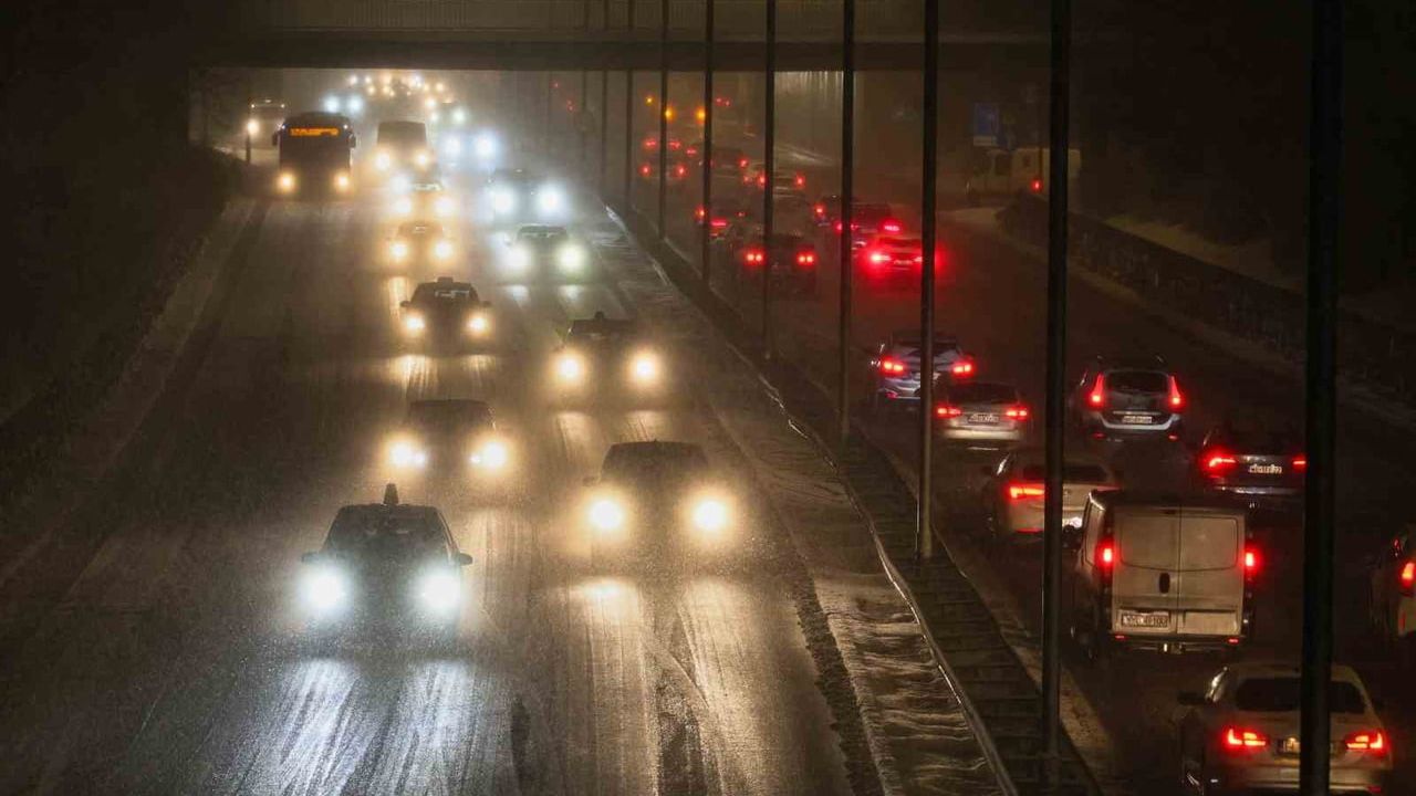 Polonya'nın Kuzeyinde Yoğun Kar Yağışı