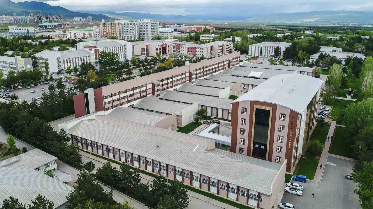 Prof. Dr. Rabia Meryem Yılmaz'a Prestijli TÜBA-GEBİP Ödülü