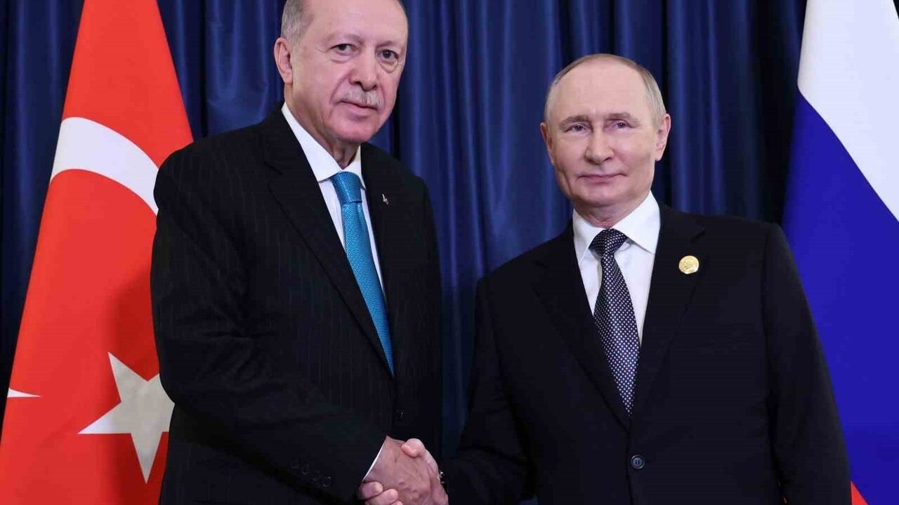 Putin ve Erdoğan, Türkmenistan'da görüşecek