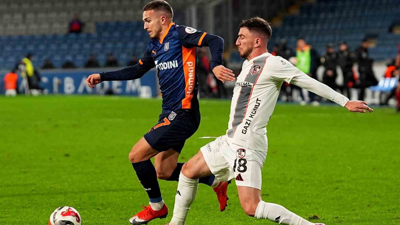 RAMS Başakşehir, Gaziantep FK'yı 5-1 Yenerek Rahat Bir Galibiyet Aldı
