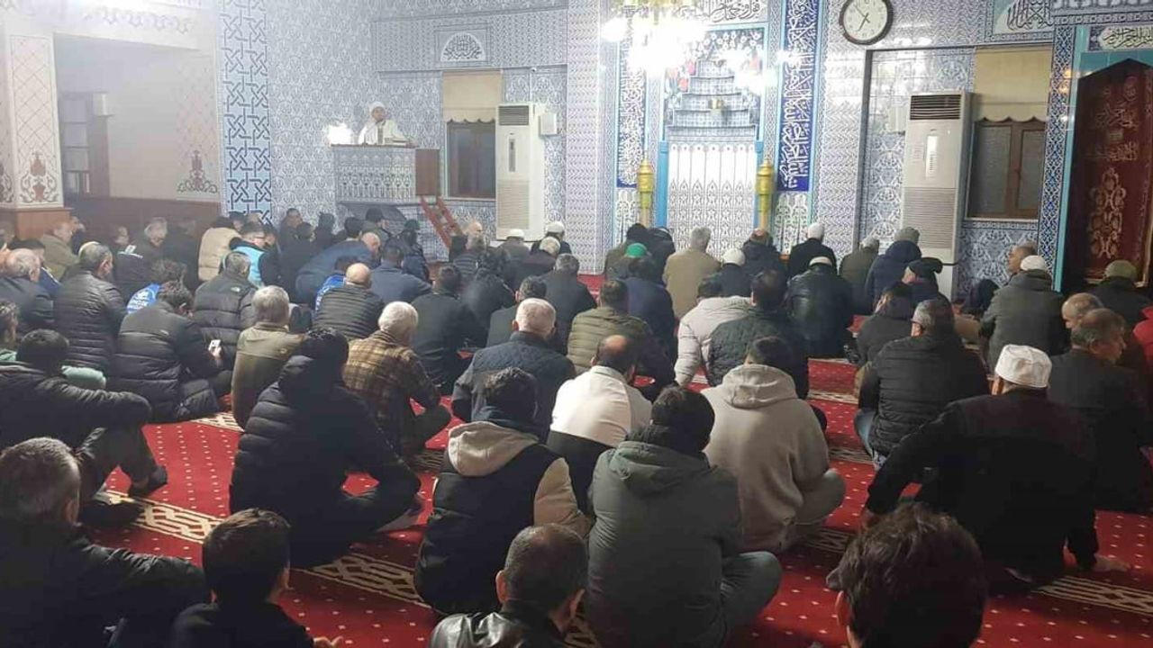 Regaip Kandili Devrek'te Coşkuyla Kutlandı