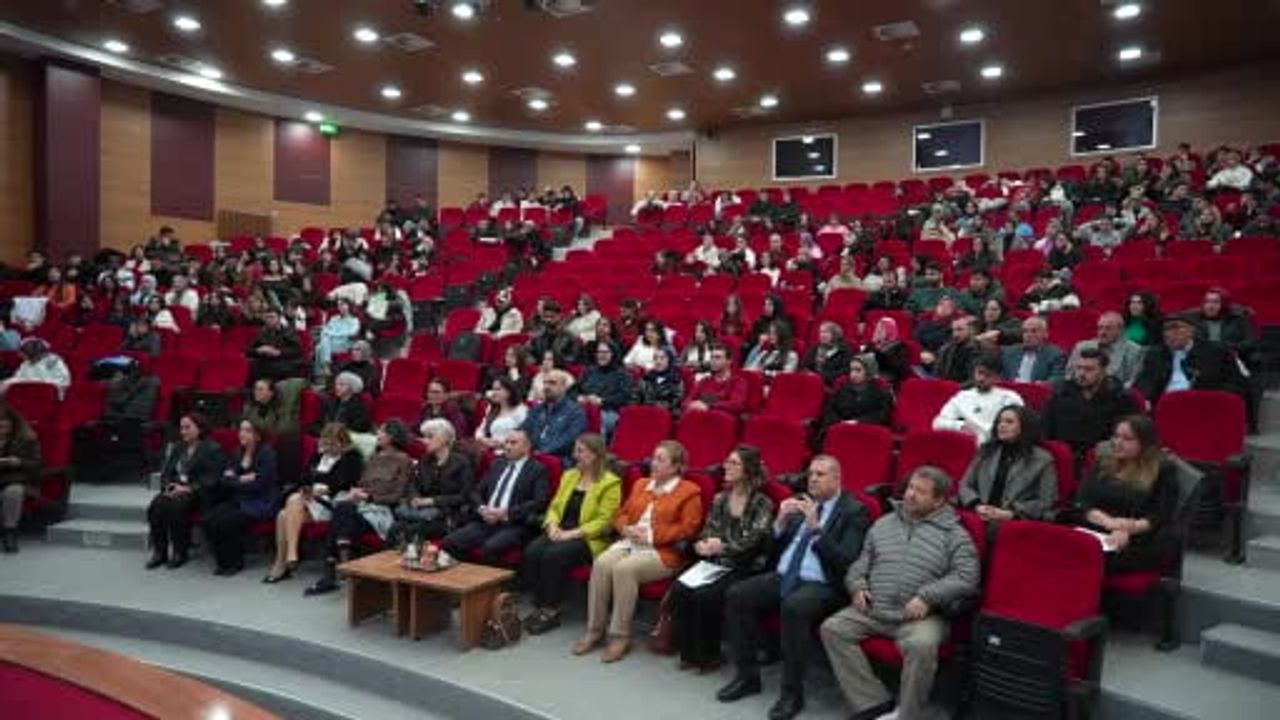 Sağlık Turizmi ve Kapsayıcı Sağlık Yaklaşımları Sempozyumu Kastamonu'da Gerçekleşti