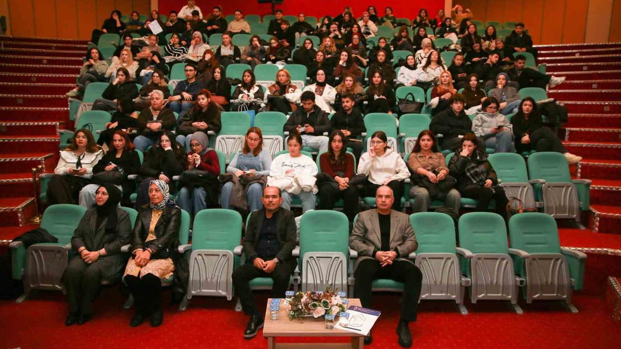 Sağlıklı Aile Yapısı: Sorumluluk Bilinci ve Toplumsal Dinamikler