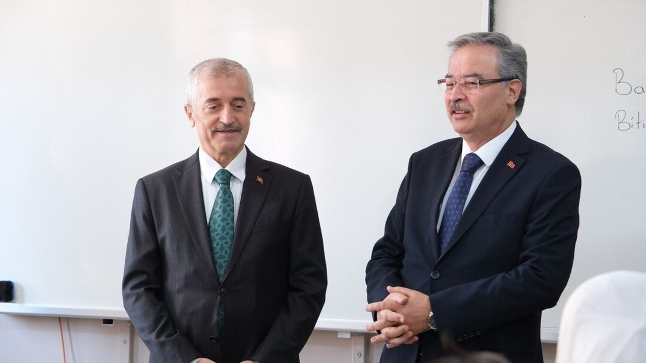 Şahinbey'de Umre Ödüllü Kitap Okuma Yarışması Düzenlendi