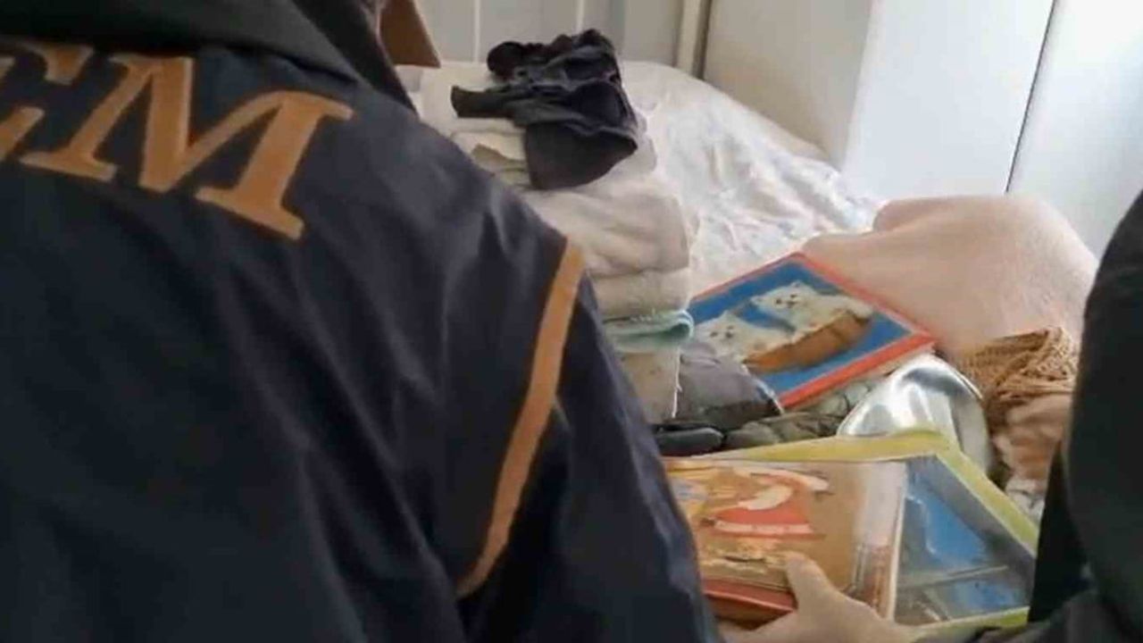 Sakarya Merkezli FETÖ/PDY Operasyonu: 3 Kişi Tutuklandı