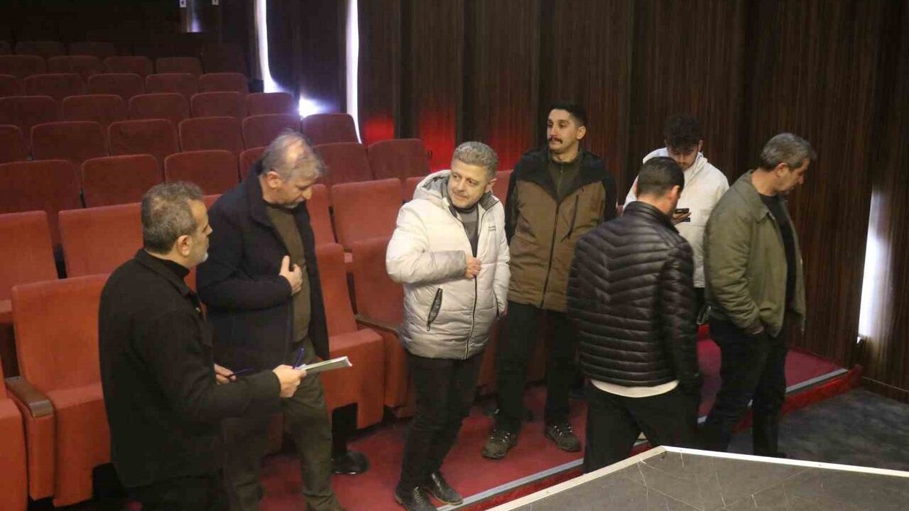 Sakaryaspor'un Olağanüstü Genel Kurulu Ertelendi