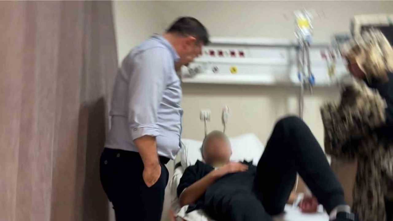 Samsun'da Öğrenciler Tavuk Döner Yedikten Sonra Hastaneye Kaldırıldı