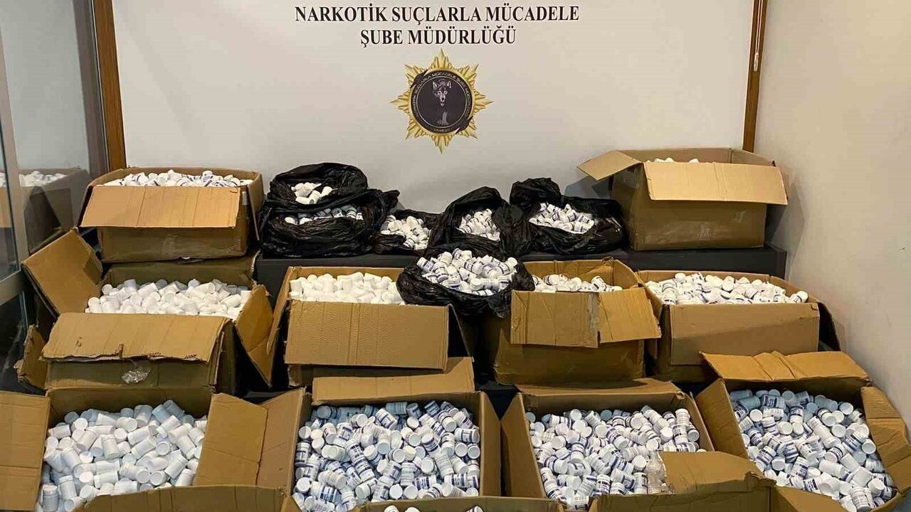 Samsun'da Uyuşturucu Hap Operasyonu