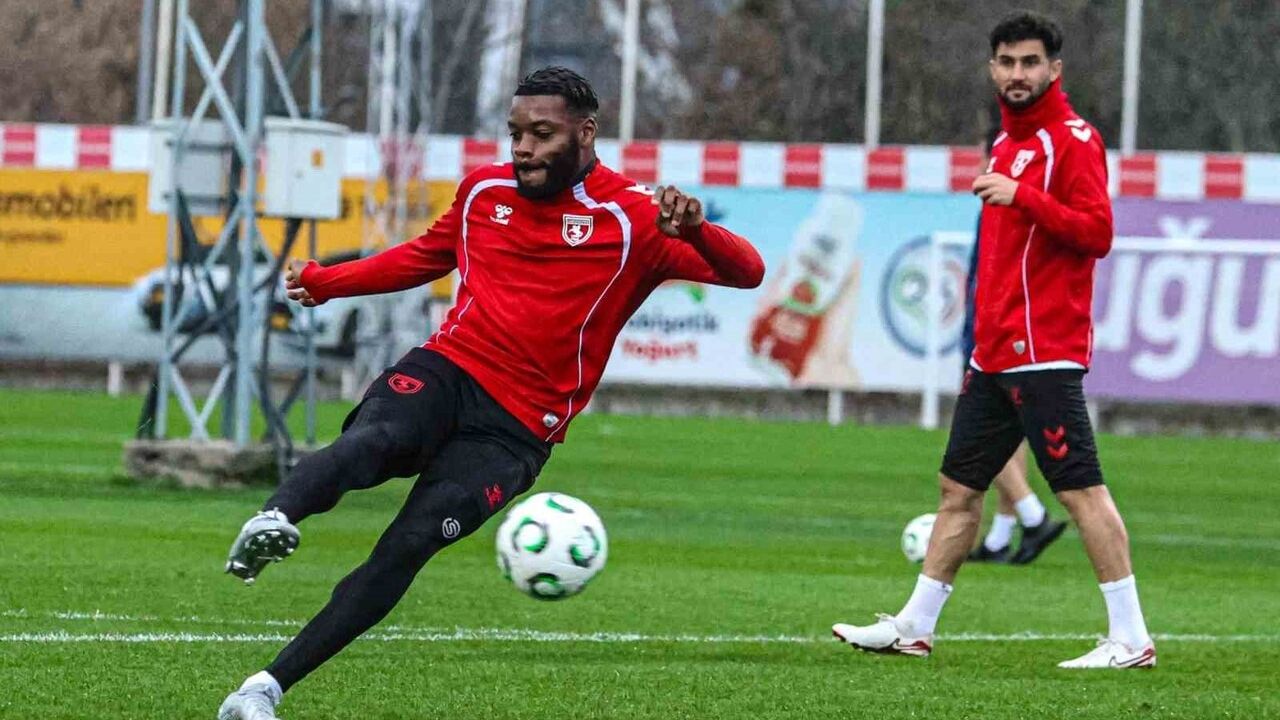 Samsunspor Galibiyet İstiyor: Başakşehir Maçı Öncesi Hedef 3 Puan