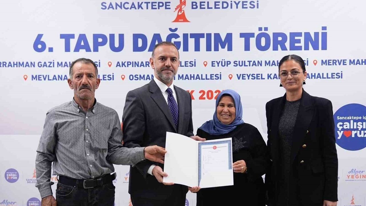 Sancaktepe'de Tapu Dağıtımı Coşkuyla Gerçekleşti