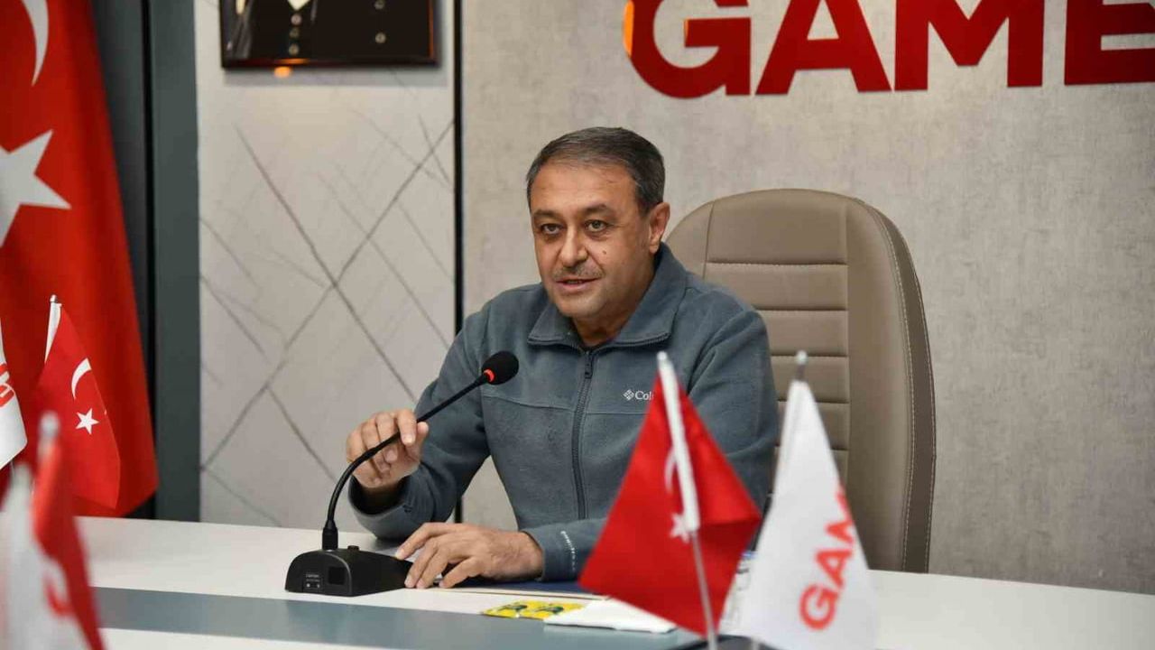 Şanlıurfa'da Kar nedeniyle Karayolları Ağır Vasilara Kapatıldı