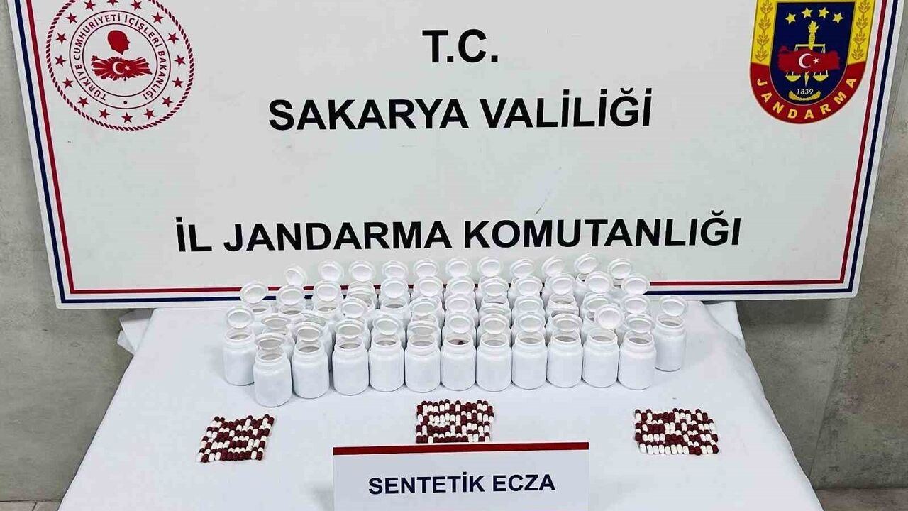 Sapanca'da Uyuşturucu Satıcısı Jandarma Tarafından Yakalandı