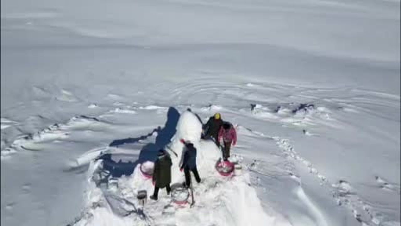 Sarıkamış'ın Beyaz Dramı: Kardan Heykeller ile Anma Etkinlikleri
