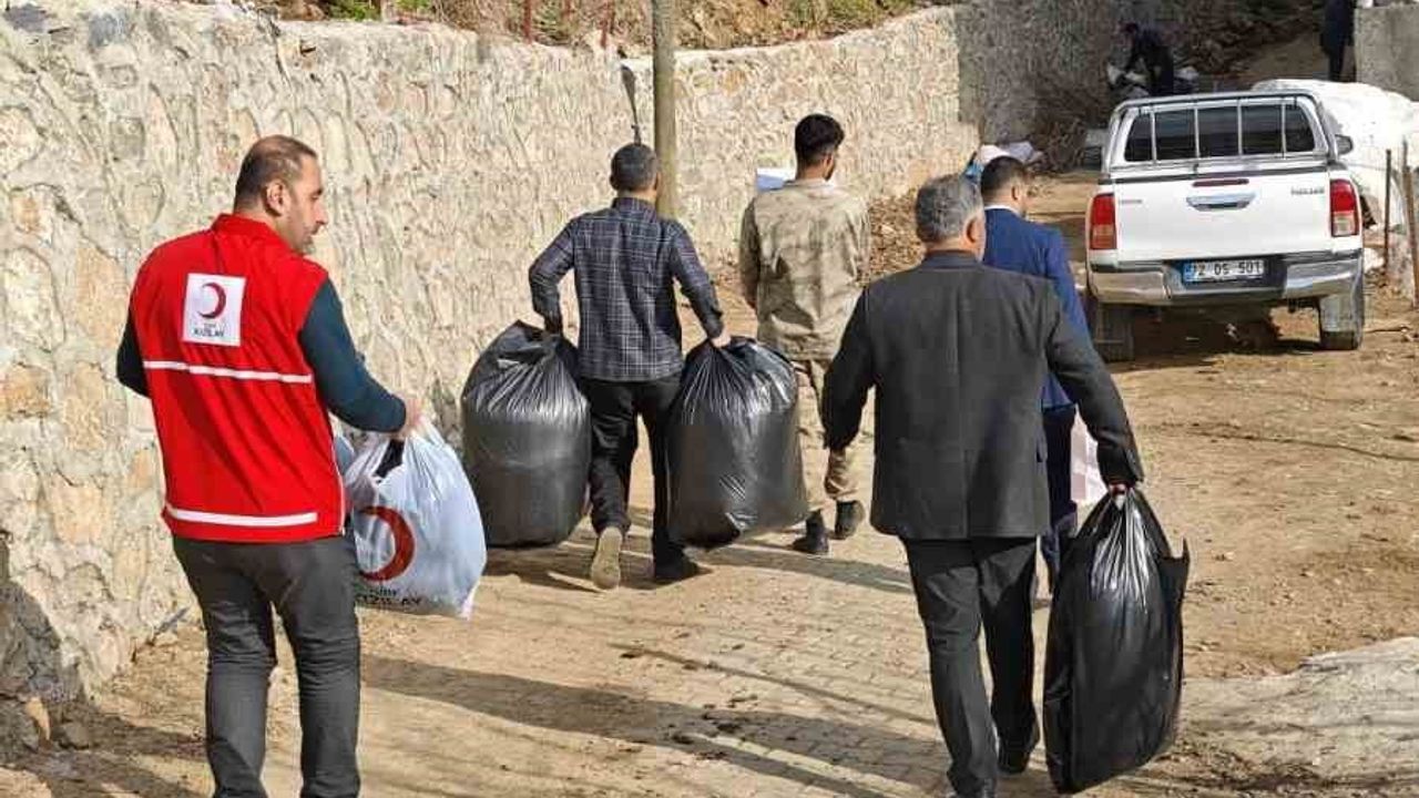 Sason'daki Yangın Mağduru Aileye Destek Haberi