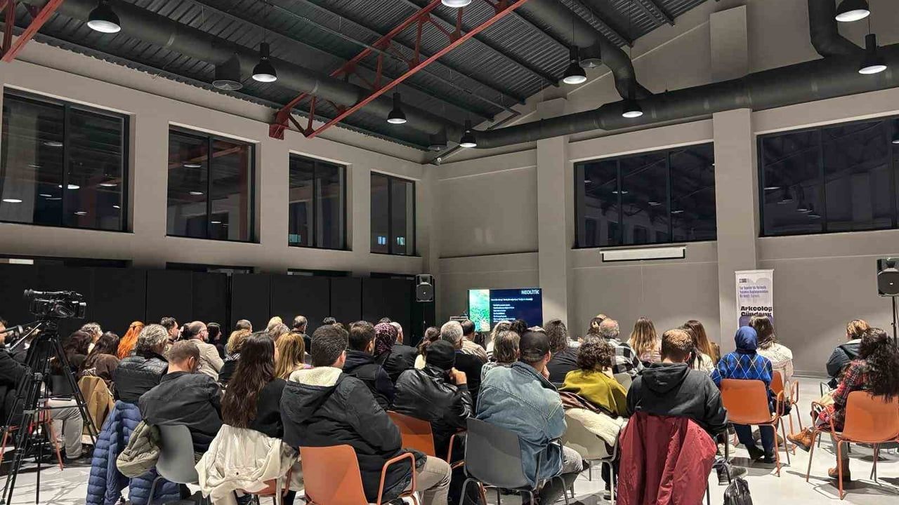 Sayburç Kazıları Arkeoloji Gündemi'nde Tartışıldı