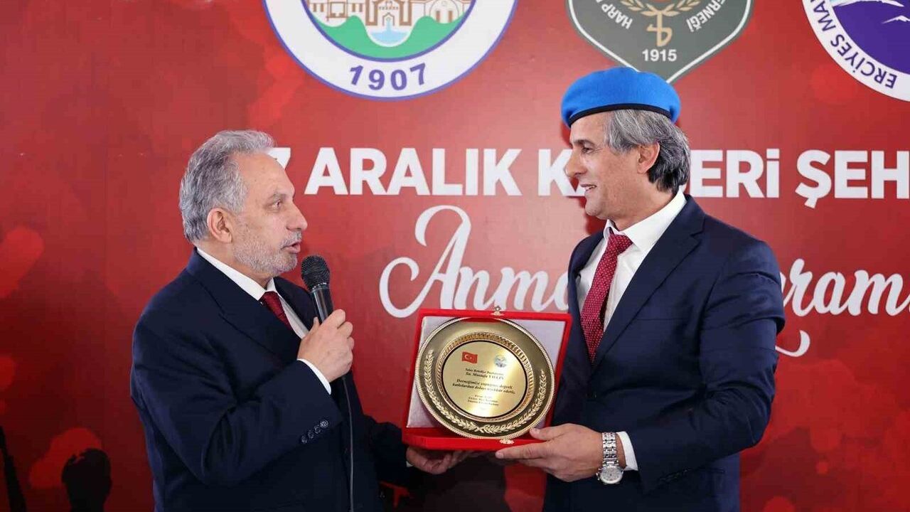 Şehitleri Anma Programında Duygusal Buluşma