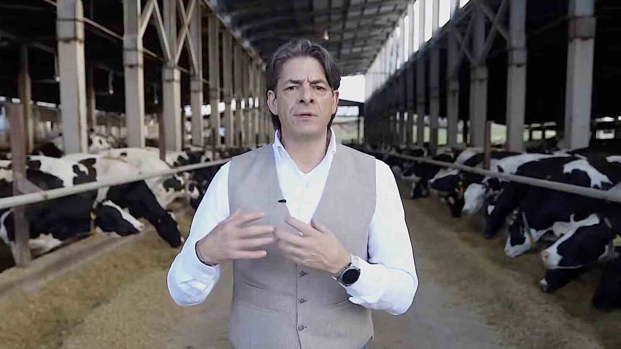 Sencer Solakoğlu Bursa Damızlık Sığır Yetiştiricileri Birliği'nden İstifa Etti