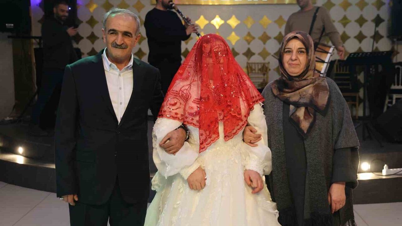 Şevval'in Düğün Rüyası Gerçekleşti