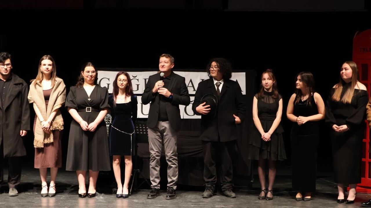 Şiir Gecesi Bilecik'te Sanatseverlerle Buluştu