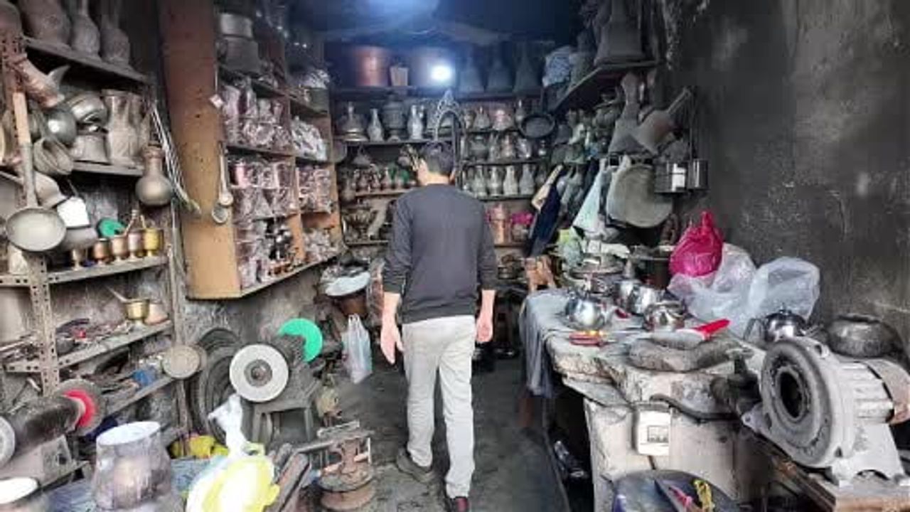 Siirt'in Geleneksel Bakırcılığı: Fatih Bakırcı'nın Hikayesi