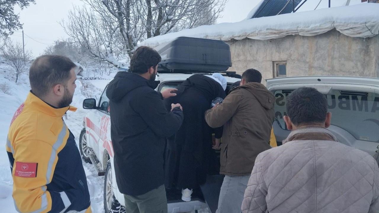 Siirt'te İç Kanama Geçiren Hasta Kurtarıldı