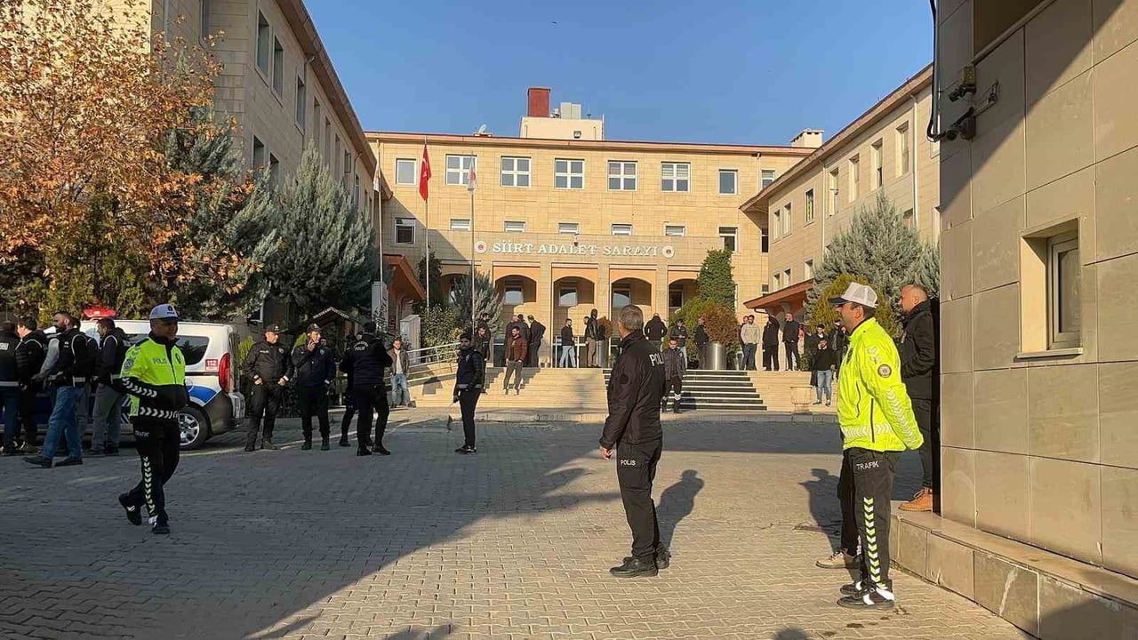 Siirt'te Uyuşturucu Tahlili Değiştiren 30 Kişi Gözaltına Alındı