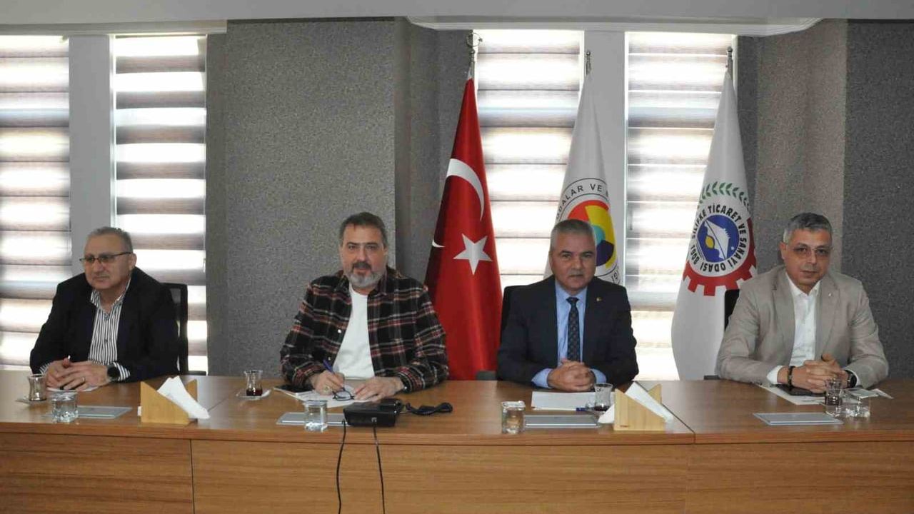 Silifke’nin İl Olma Çabaları Hız Kesmeden Devam Ediyor