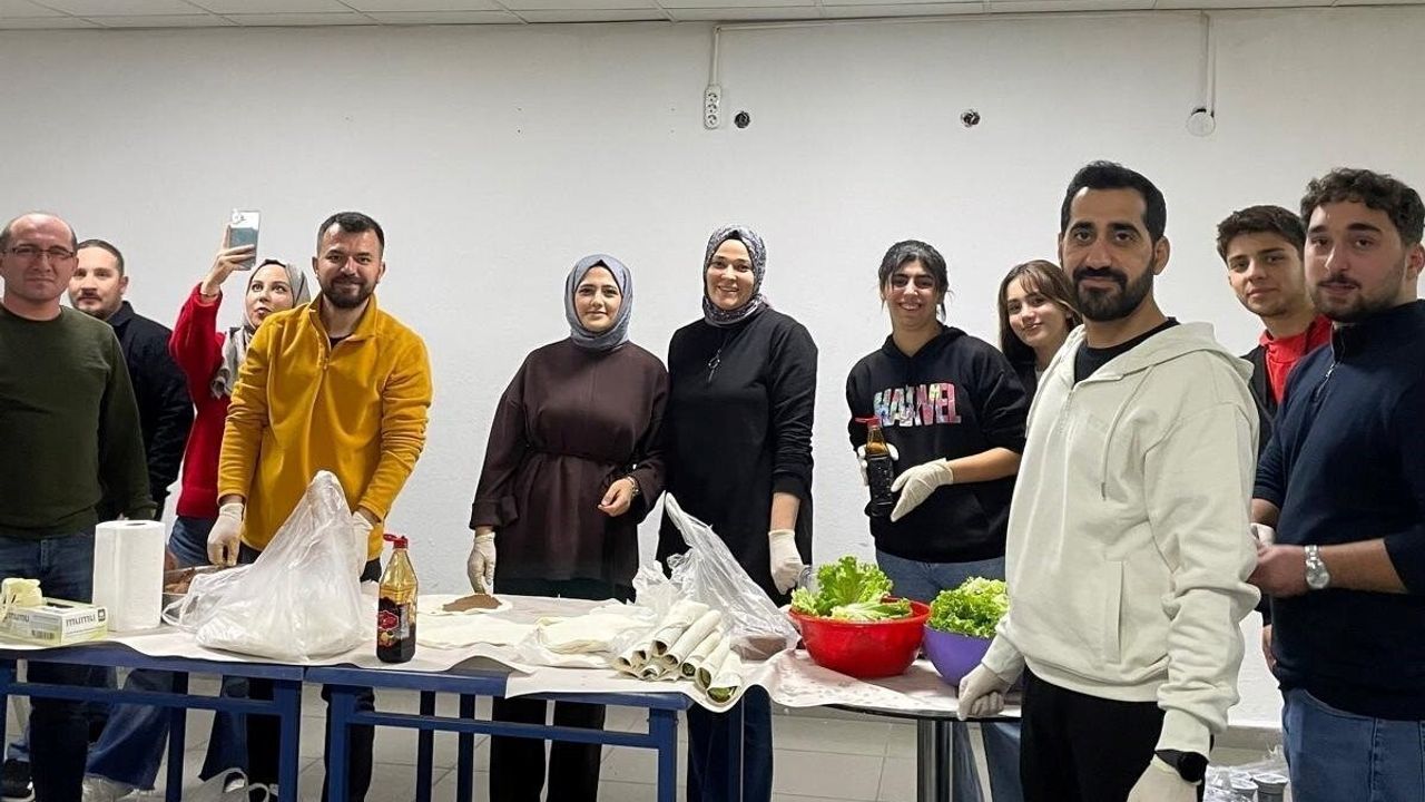 Simav'da Üniversite Öğrencilerine Motivasyon Programı Düzenlendi