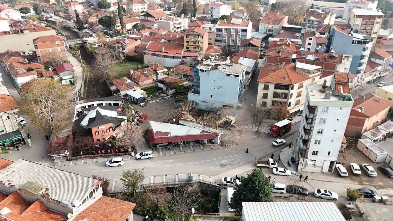 Sındırgı'da Deprem Sonrası Yeniden İnşa Süreci