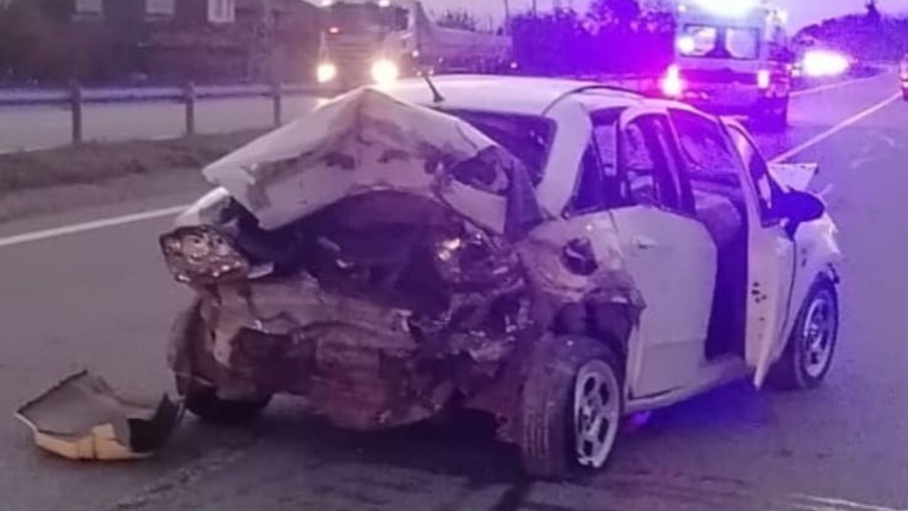 Sinop-Samsun Karayolunda Üç Araçlı trafik Kazası: Dört Kişi Yaralandı