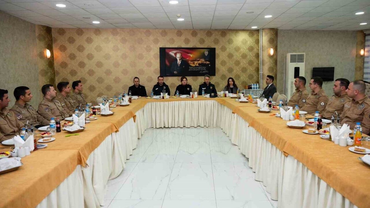 Sinop'ta Bekçilerle Güvenlik Toplantısı Yapıldı