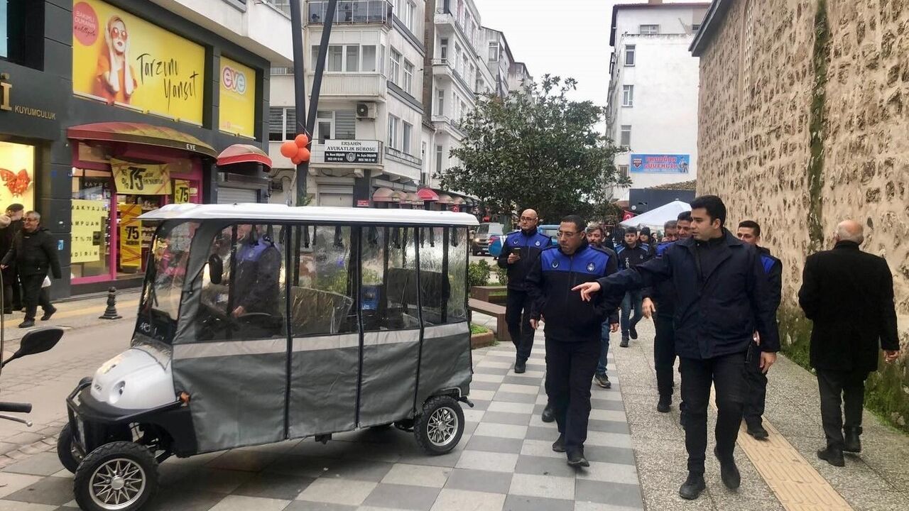 Sinop'ta Kaldırım İşgali Denetimleri Sürüyor