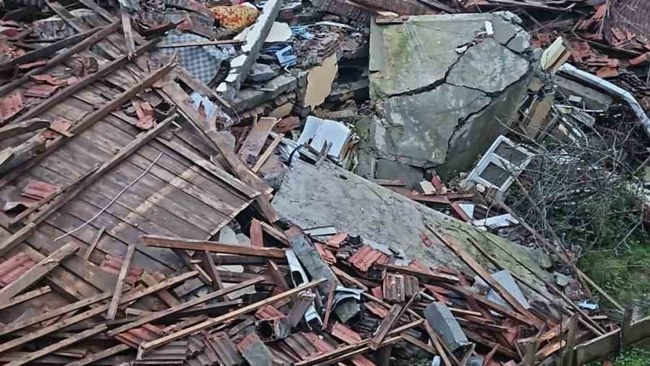 Sinop'taki Heyelan Mağdurları Çözüm Arıyor