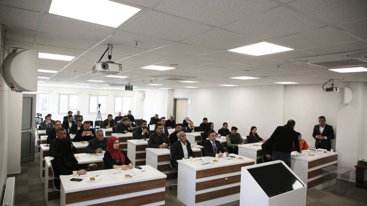 Şırnak Belediyesi 2025 Yılının Son Meclis Toplantısını Gerçekleştirdi