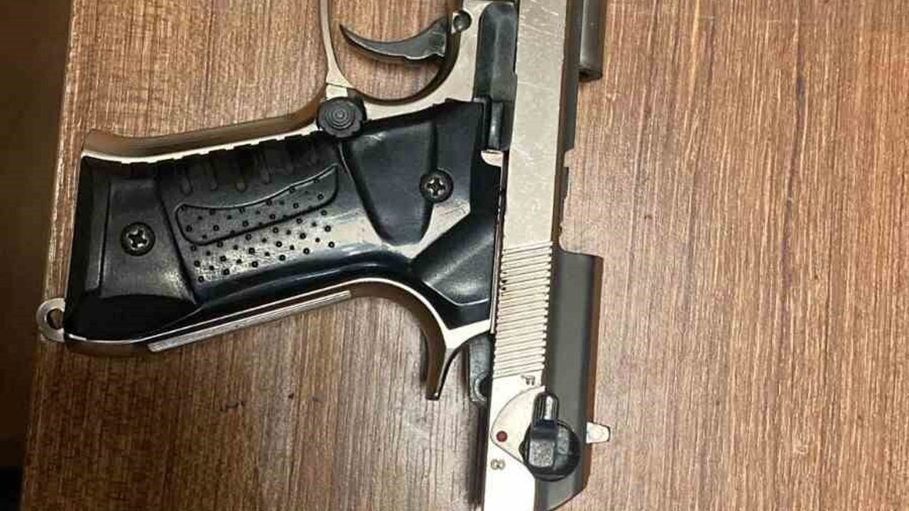 Şişli'de Gündüz Vakti Havaya Ateş Açan Şüpheli Yakalandı