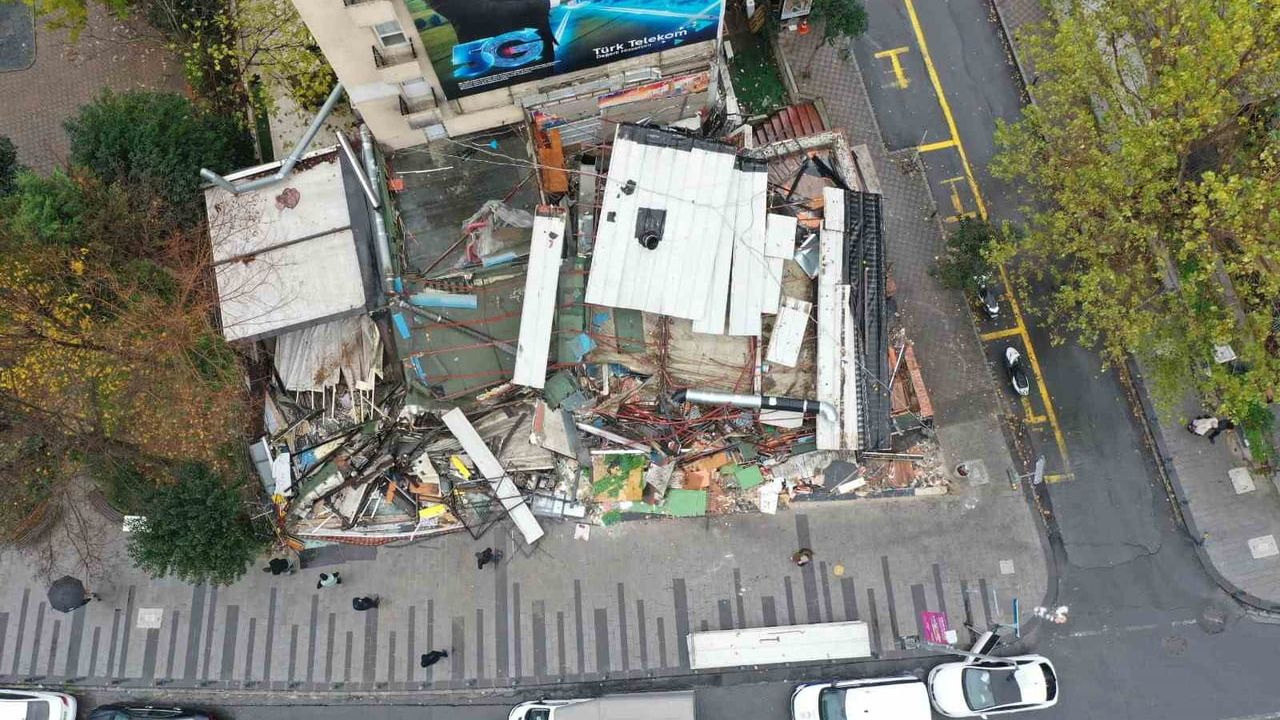 Şişli'de Kaçak Restoran Yıkıldı: 25 Kişinin Zehirlenmesi Sonrası